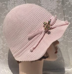 selling on etsy tips pink hat