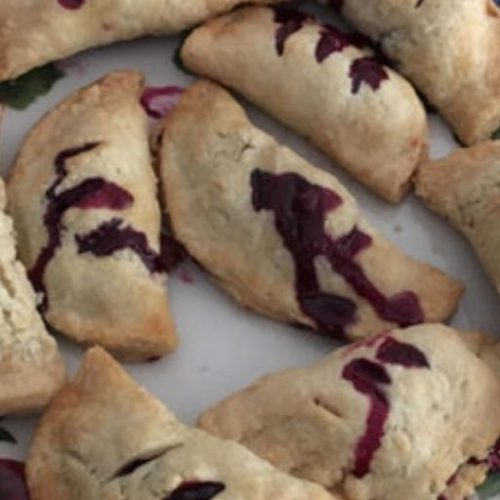 How to make easy blueberry hand pies in the air fryer