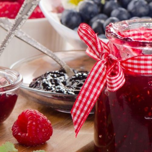 easy raspberry blueberry jam featured image