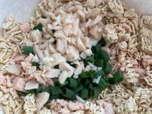chicken ramen noodle salad with green onions