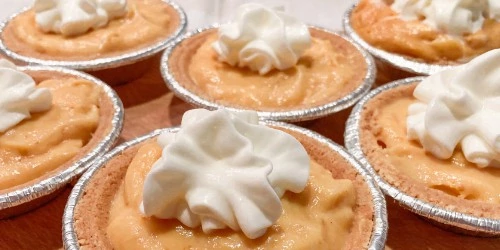 easy no-bake mini pumpkin pies ready to serve