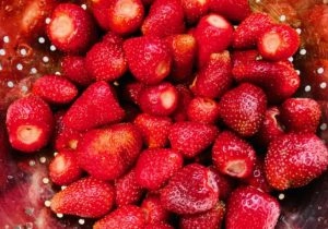 how to make gelato fresh strawberries