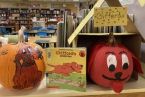 book character pumpkins ideas clifford in a house