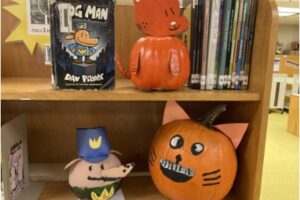 book character pumpkins ideas dog man and cat kid
