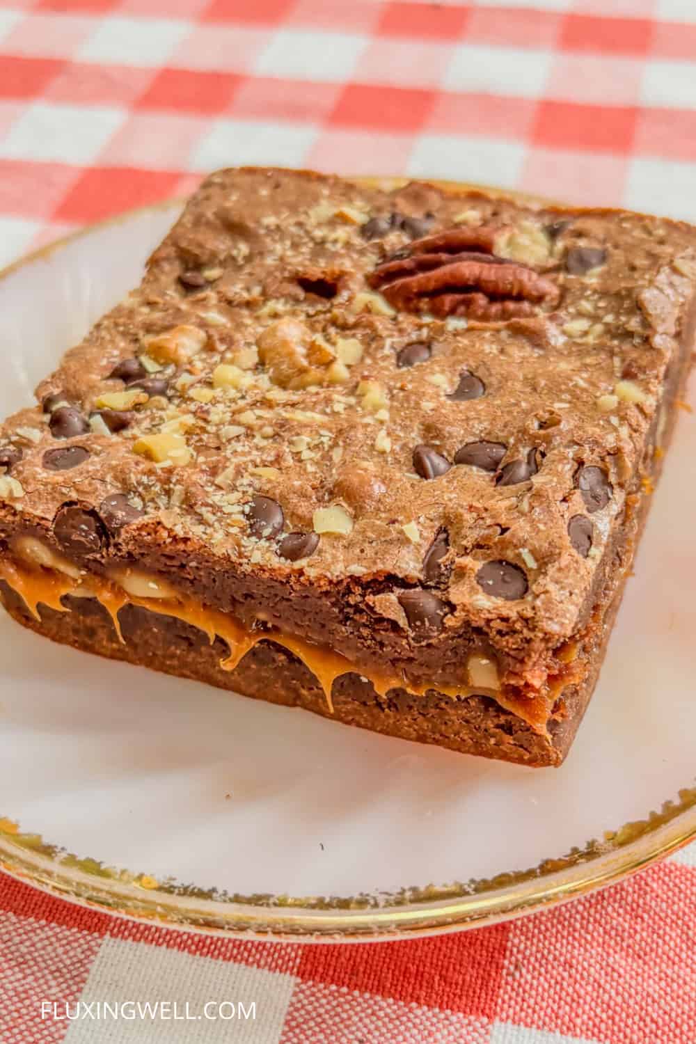 things to do in newport oregon indulge sweets brownie