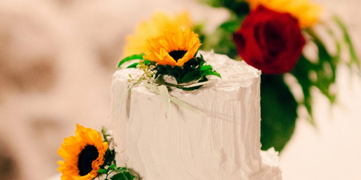 sunflower themed party ideas cake