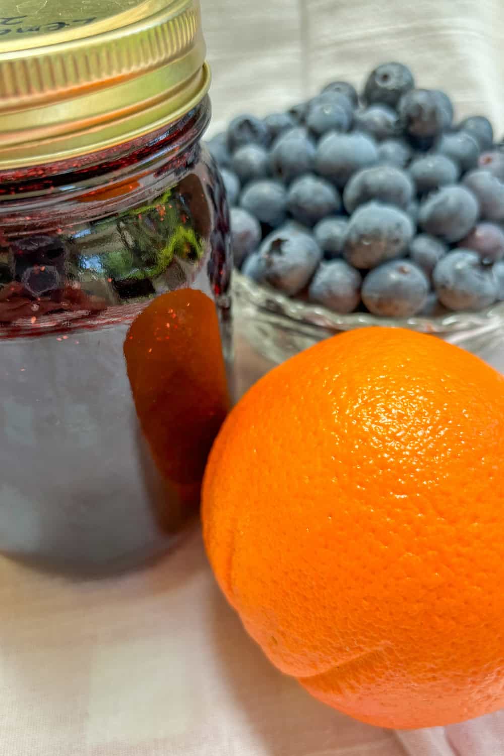 blueberry orange jam ready to be served