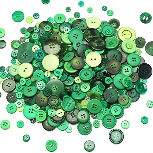 About 660 Resin Buttons of Various Specifications, Handmade Buttons, Sewing DIY Handicraft Buttons, Hand-Painted Decorative Buttons Green Series