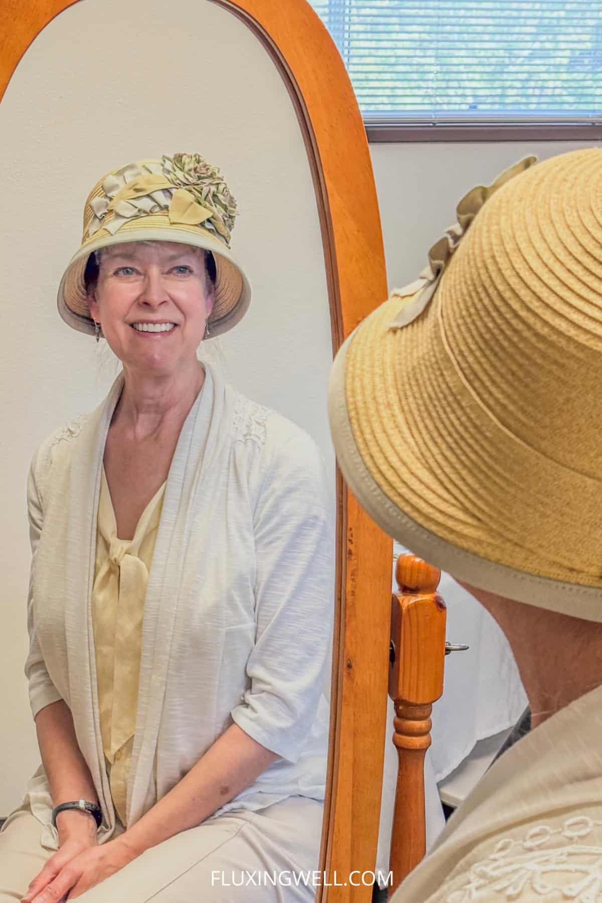 hat party ideas mirror photo